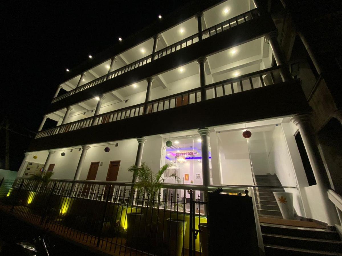 Le Poshe Beachview - Tie Hotels & Resorts Pondicherry Esterno foto
