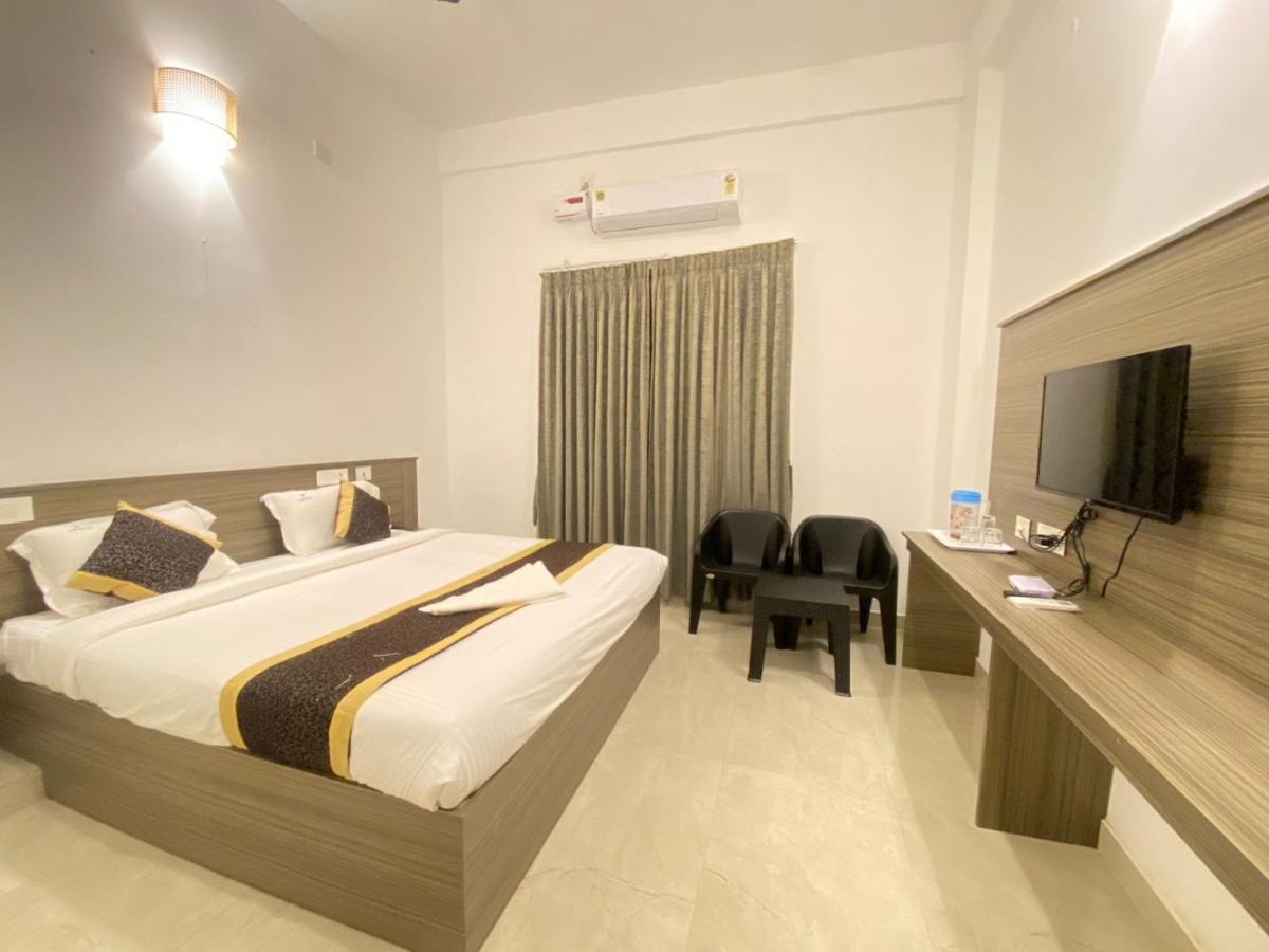 Le Poshe Beachview - Tie Hotels & Resorts Pondicherry Esterno foto