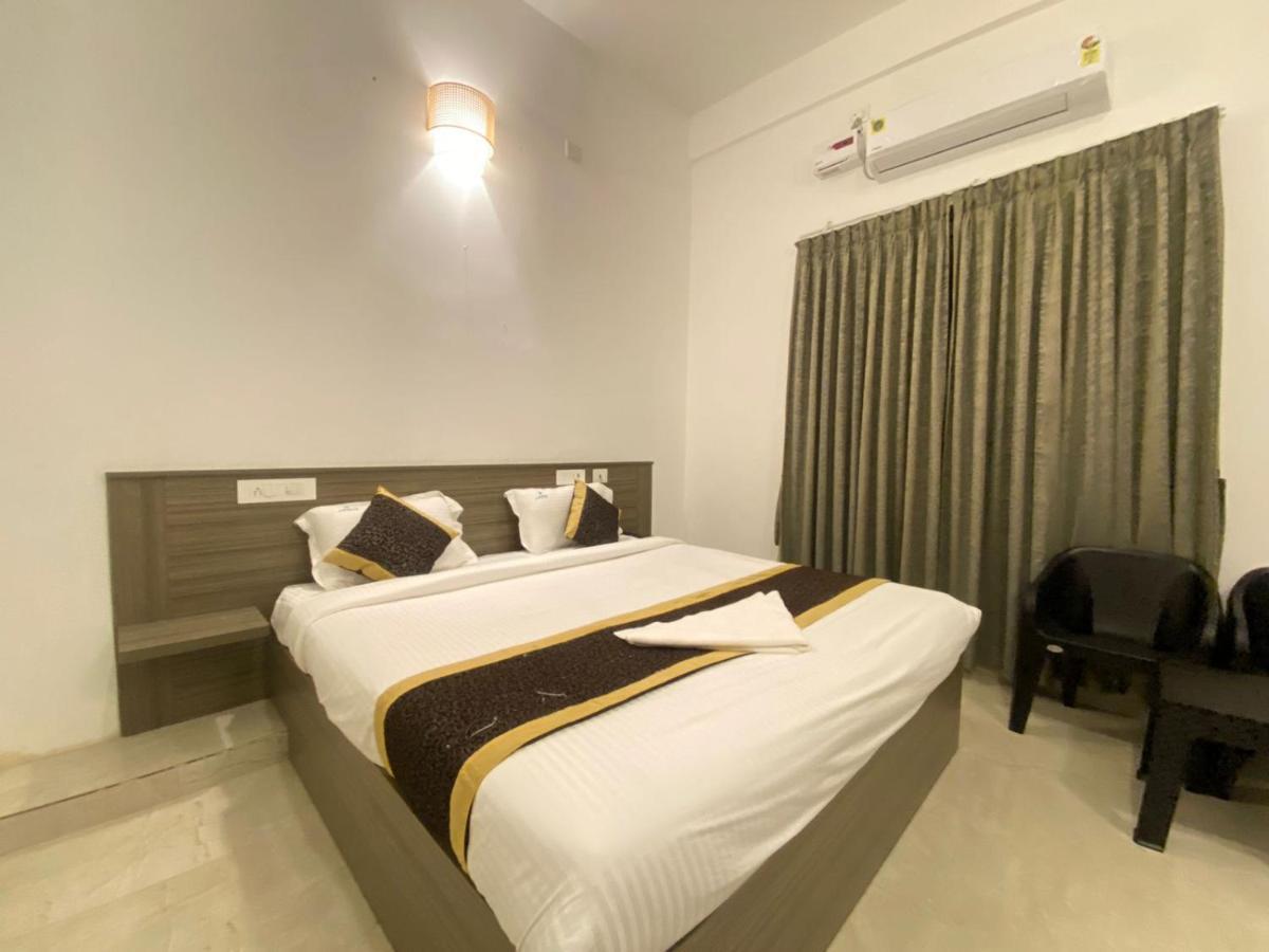 Le Poshe Beachview - Tie Hotels & Resorts Pondicherry Esterno foto
