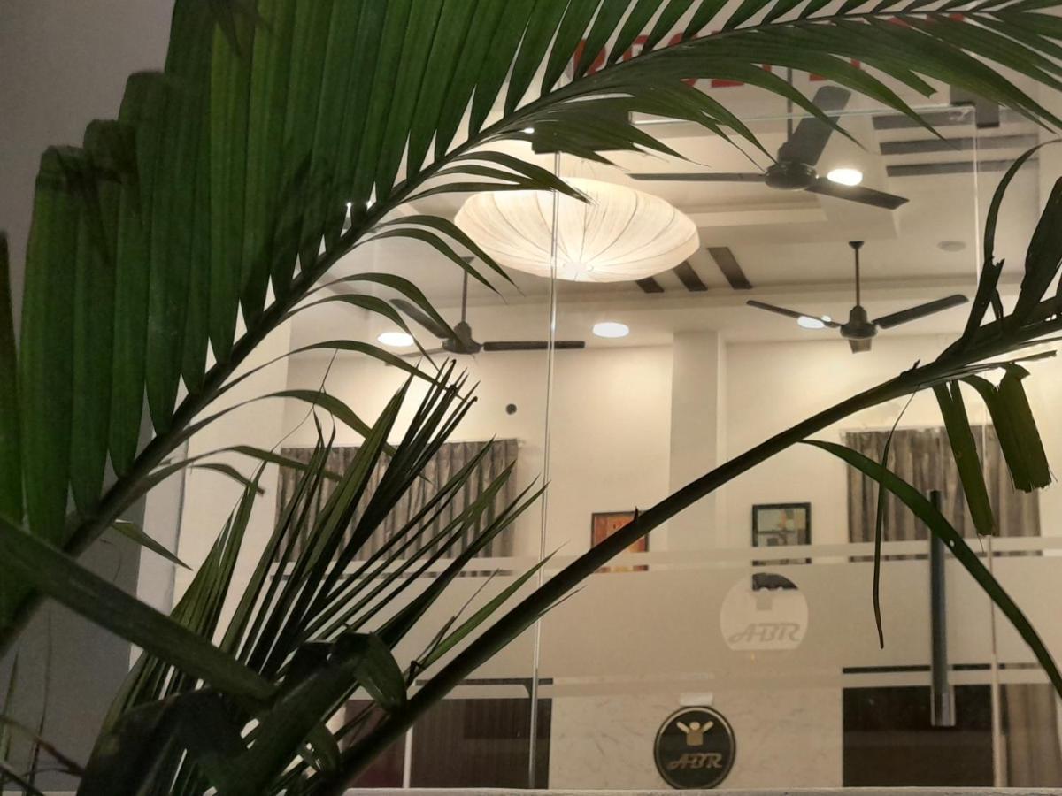 Le Poshe Beachview - Tie Hotels & Resorts Pondicherry Esterno foto