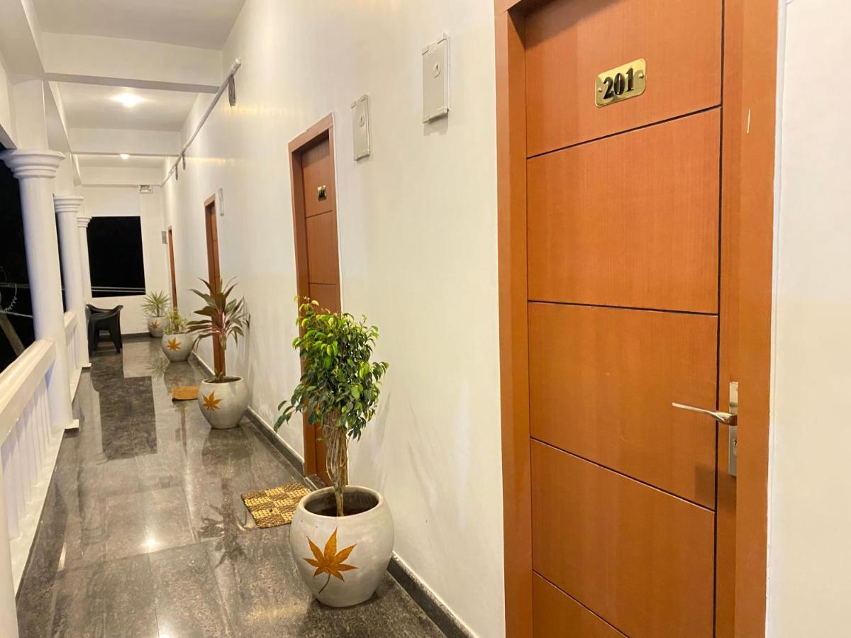 Le Poshe Beachview - Tie Hotels & Resorts Pondicherry Esterno foto